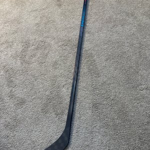Senior CCM Vizion 70 flex Right Handed Hockey Stick P29+1/4 (New)
