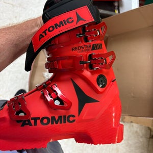 Atomic Redster Club Sport 110  Size 23/23.5