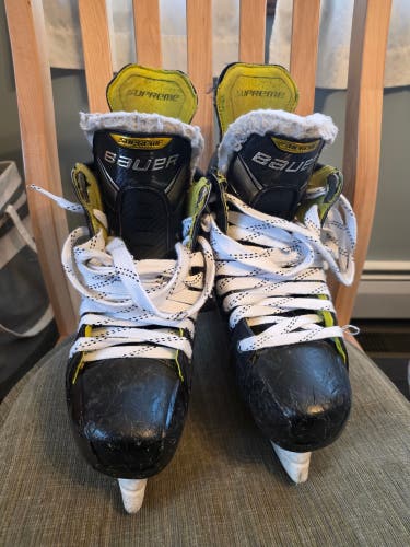 Bauer Supreme S35 Hockey Skates 8.5 (Used)