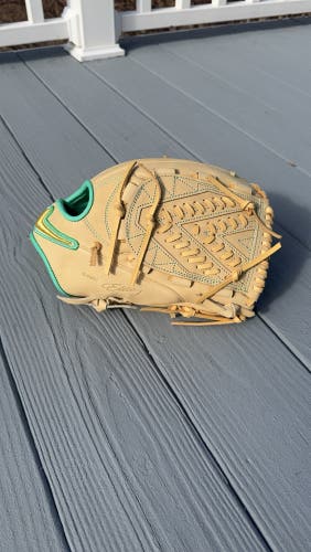Nike Shado Elite J Limited Edition 22/220 Brand New with original Nike box and wrapping