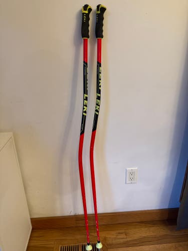 52in (130cm) Leki World Cup Lite GS Racing Ski Poles (Used)