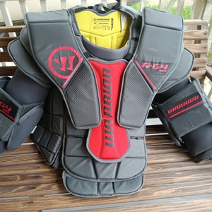 Large Warrior Ritual G4 Goalie Chest Protector - Senior (Used)