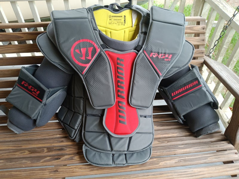 Large Warrior Ritual G4 Goalie Chest Protector - Senior (Used)