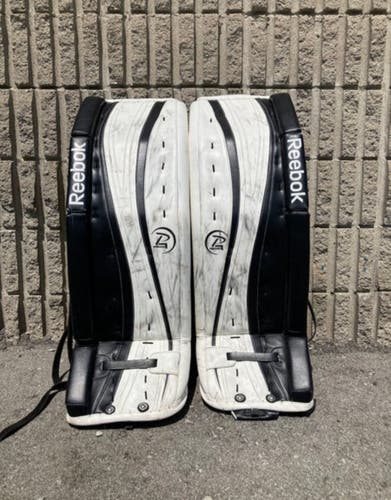 34" Reebok Premier II Goalie Leg Pads (Used)