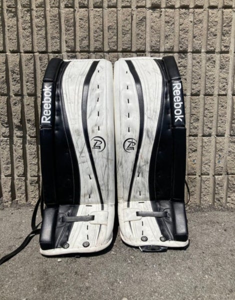 34" Reebok Premier II Goalie Leg Pads (Used)
