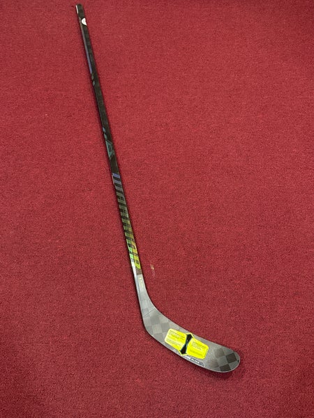 Intermediate Warrior Covert QR6 pro Left Hand Hockey Stick W28M 65 flex  (New) Item#PSFLI65