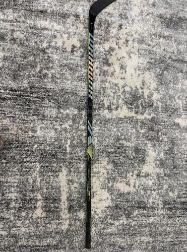 Intermediate Warrior Alpha LX2 Right Handed Hockey Stick (New)