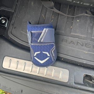 Blue Senior EvoShield Elbow Guard Elbow Protection (Used)