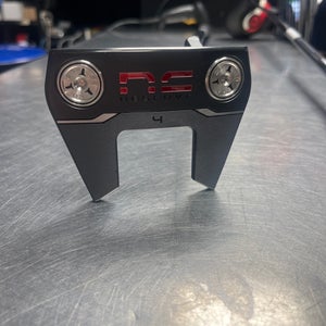 Never Compromise Reserve 4 NC Contrast Mallet Right Handed Putter 33.5" (Used)