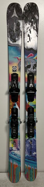Unisex 153cm Atomic Bent Chetler Skis With Atomic M10 GW Bindings (Used)(419)