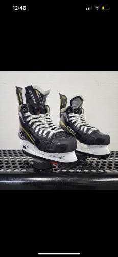 CCM Tacks AS-V Pro Intermediate Hockey Skates (New) - 6.5 steel sold separately