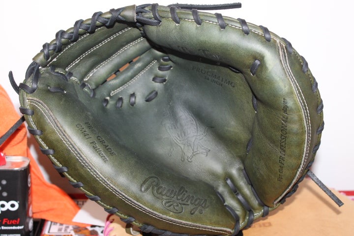 Catcher's RH Rawlings Heart of the Hide Baseball Glove 34" (Used)