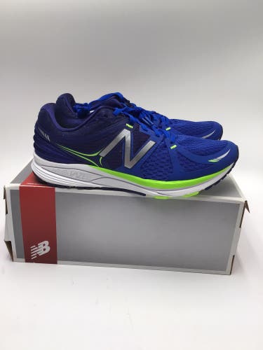 Blue Men's New Balance Shoes (New)