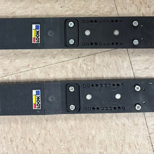 Look R22 Silicon plates