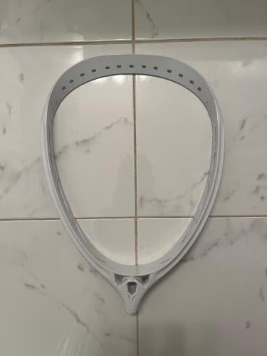 Under Armour Headline Goalie Head (New)