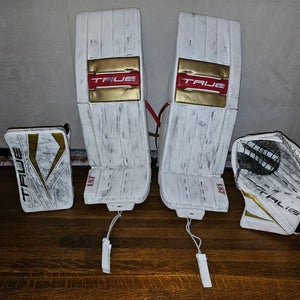 34" True L87 Goalie Leg Pads Pro Stock (Used)
