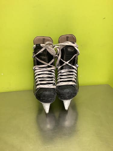 Used Reebok 16K Junior Hockey Skate Junior 05 11686-S000046928