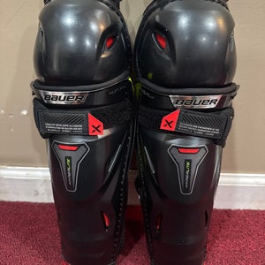 Junior Bauer Vapor Hyperlite 12" Shin Pads (New) Item#TJVP
