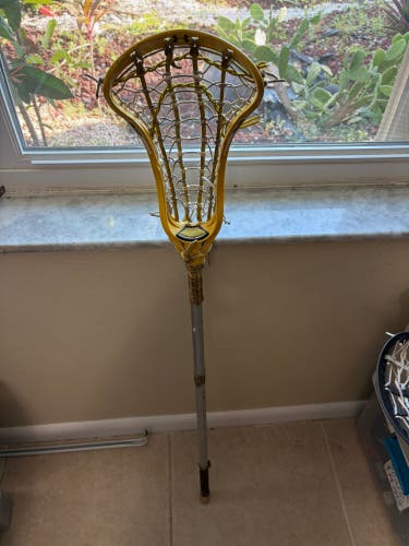 Under Armour Stick (Used) women’s girls