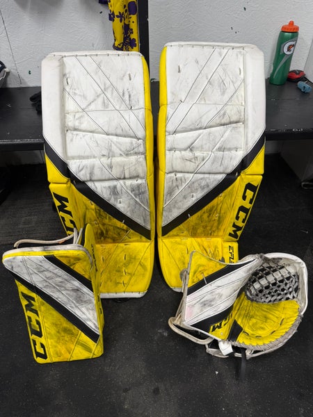 33" 2023 CCM Eflex 5 Regular Goalie Full Set (Used)