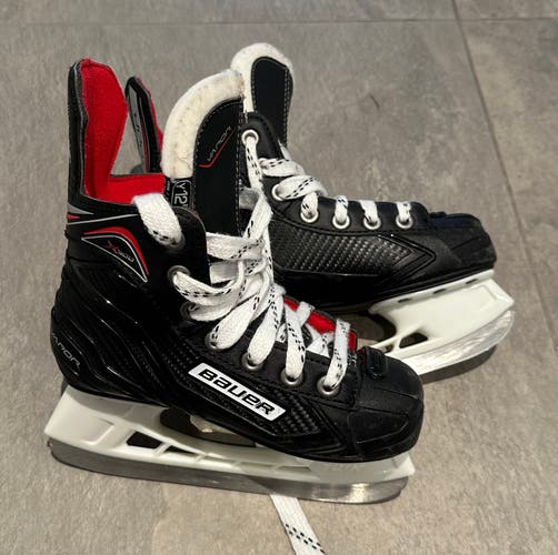 Bauer Vapor X300 Hockey Skates 12 (Used)