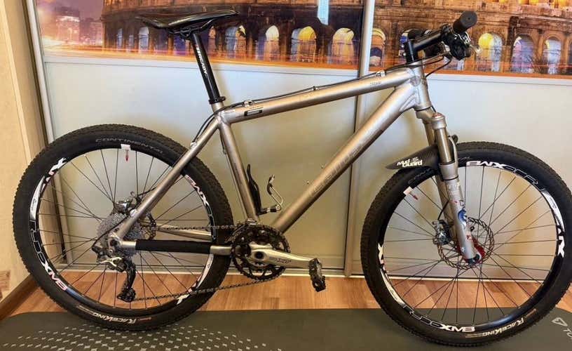 2022 Road Bike (New)