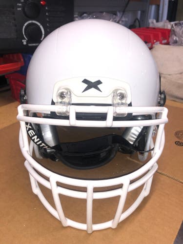 USED XENITH X2E+ ADULT FOOTBALL HELMET - LARGE - METALLIC WHITE