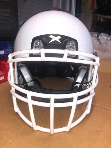 USED XENITH X2E+ ADULT FOOTBALL HELMET - LARGE - METALLIC WHITE