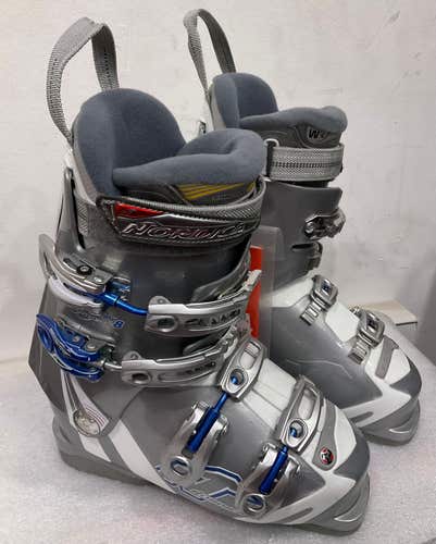 Mondo 22.5 Women's Nordica Olympia GS Easy 8 Ski Boots (New without box)(SY2365)