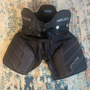 Youth Small Bauer Hockey Pants (Used)