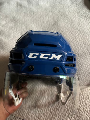 Medium CCM Super Tacks X Helmet (Used)