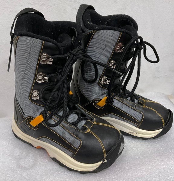 Kid's 1Y (Big Kids / Youth) Morrow Snowboard Boots (Used)(SY2360)