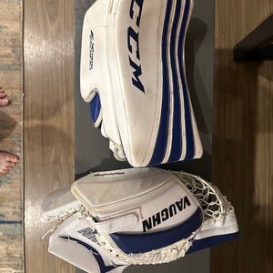 CCM/Vaughn Glove/Blocker Full Right (Used)