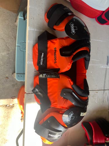 Large Senior Easton Shoulder Pads (New)