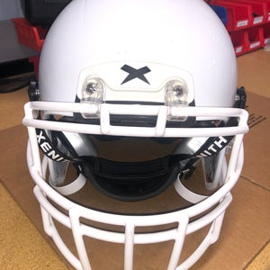 USED XENITH X2E+ ADULT FOOTBALL HELMET - LARGE - METALLIC WHITE