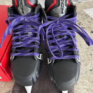 CCM Eflex 6 Hockey Goalie Skates 7 (Used)