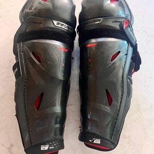 Intermediate Bauer Vapor 3X Pro 14" Shin Pads