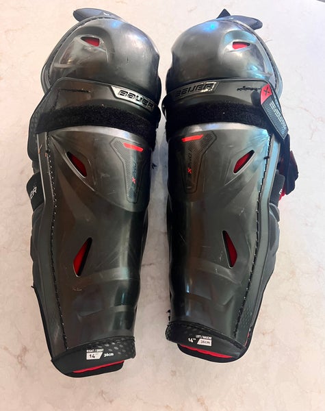 Intermediate Bauer Vapor 3X Pro 14" Shin Pads