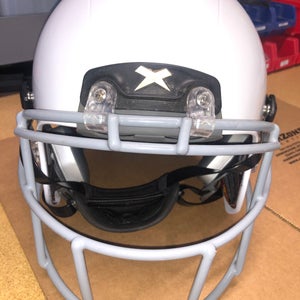 USED XENITH X2E+ ADULT FOOTBALL HELMET - LARGE - METALLIC WHITE