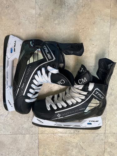 True Hzrdus Pro Sz 9 Pro Stock Skates