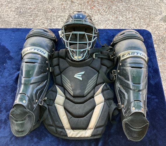 Intermediate Mixed Set Catcher's Gear (Used)