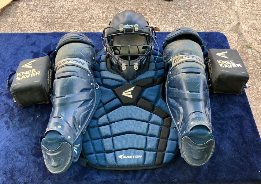 Adult Easton Mako Catcher's Set (Used)