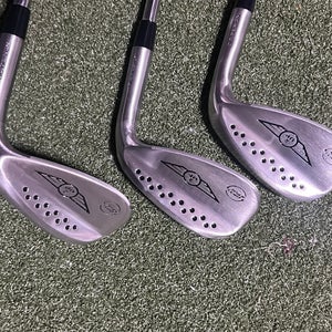2Up Wedge Set designed by Dallas Golf. 52/56/60 (New)