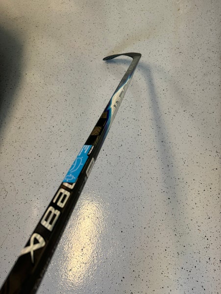 Senior Bauer Vapor FlyLite, P92, Right, 77 Flex (New)