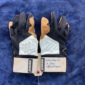 White Medium Marucci Blacksmith Batting Gloves (Used)