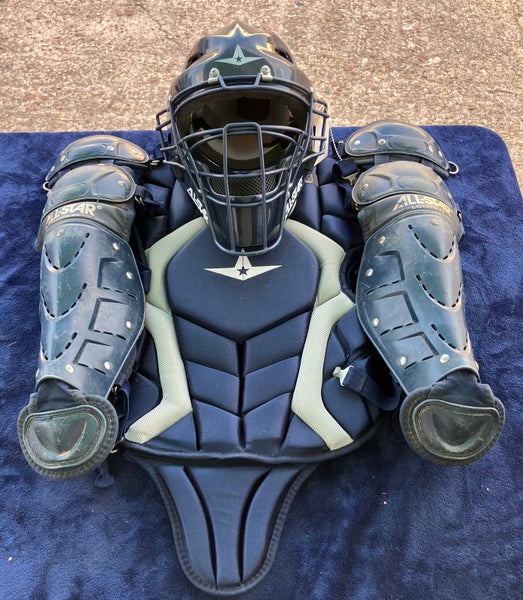Youth All Star Classic Pro Catcher's Set (Used)