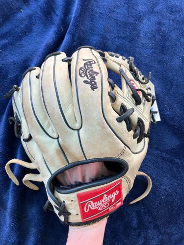 Brown Rawlings Gold Glove Elite RH Infield Baseball Glove 11.5" (Used)