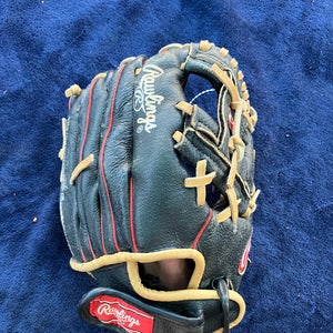 Black Rawlings Highlight Series RH Infield Baseball Glove 10.5" (Used)