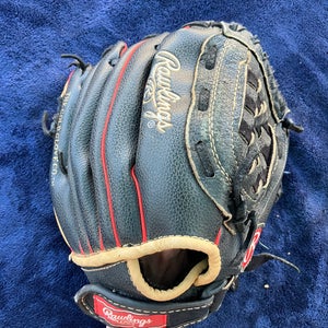 Black Rawlings Playmaker Series RH Pitcher's Baseball Glove 10.5" (Used)