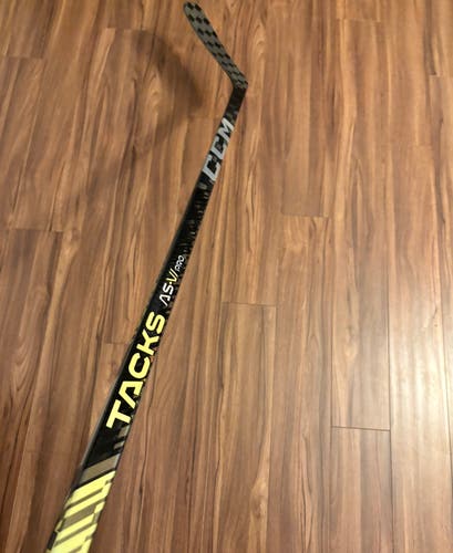 Senior CCM Tacks AS-VI Pro Left Hand Hockey Stick P29 (New)